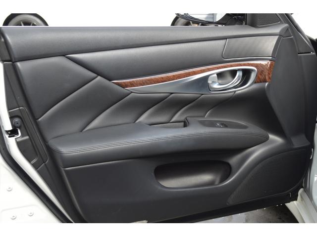 フーガハイブリッド ベースグレード 後期型 全方位運転支援システム インテリジェントクルーズコントロール 純正HDDナビ・TV・アラウンドビューモニター ハーフレザーシート パワーシート 純正18インチアルミ ETC 記録簿(52枚目)