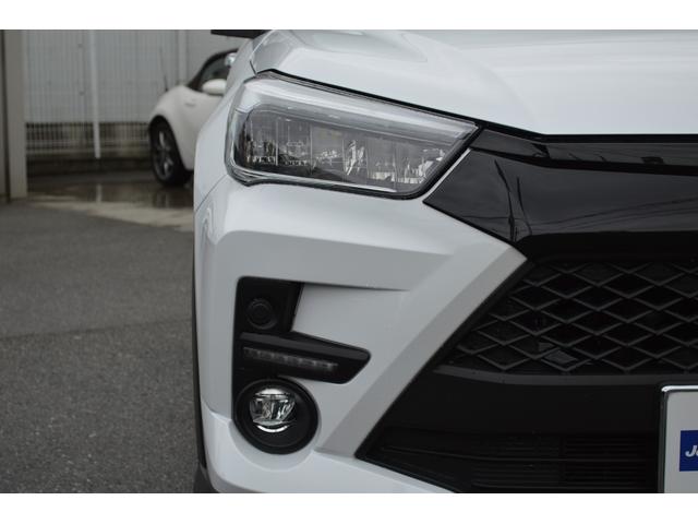 ライズ Z ワンオーナー パノラミックビューモニター 9インチディスプレイオーディオ レーダークルーズ 2トーンカラー TRDフロントバンパーガーニッシュ 純正17インチアルミホイール(11枚目)