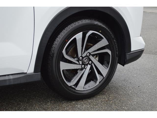 ライズ Z ワンオーナー パノラミックビューモニター 9インチディスプレイオーディオ レーダークルーズ 2トーンカラー TRDフロントバンパーガーニッシュ 純正17インチアルミホイール(13枚目)