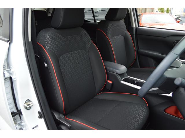 ライズ Z ワンオーナー パノラミックビューモニター 9インチディスプレイオーディオ レーダークルーズ 2トーンカラー TRDフロントバンパーガーニッシュ 純正17インチアルミホイール(15枚目)