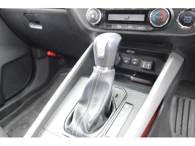 ライズ Z ワンオーナー パノラミックビューモニター 9インチディスプレイオーディオ レーダークルーズ 2トーンカラー TRDフロントバンパーガーニッシュ 純正17インチアルミホイール(18枚目)