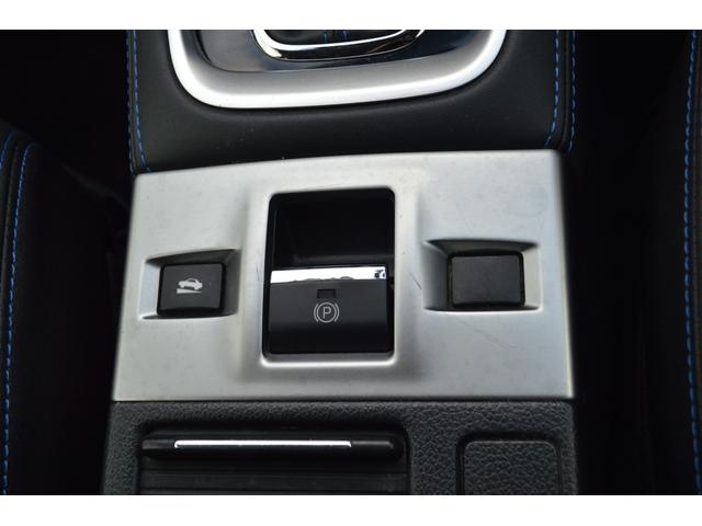 レヴォーグ 2.0GT-Sアイサイト プリクラッシュセーフティー レーダークルコン アクティブレーンキープ バックカメラ ETC SDナビ コーナーセンサー パワーシート ハーフレザーシート パドルシフト フォグ LED スマートキー(22枚目)