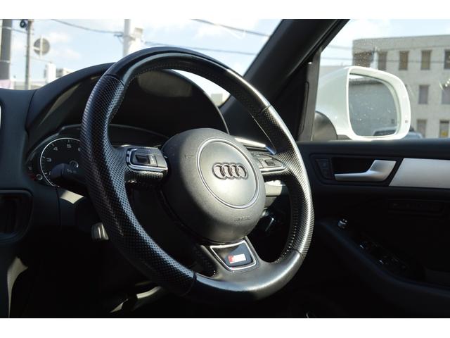 Q5 2.0TFSIクワトロ Sラインパッケージ 純19インチAW Pバックドア コーナーセンサー アイドリングストップ ETC 前後ドラレコ クルコン ルーフレール Bカメラ ダウンヒルアシスト パドルシフト 電格ミラー(16枚目)