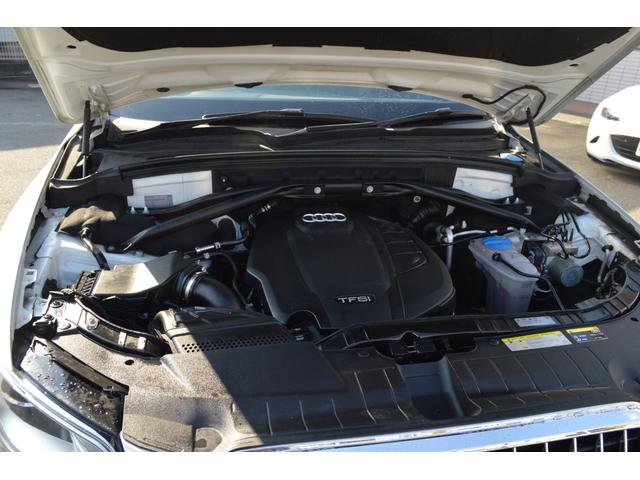 Q5 2.0TFSIクワトロ Sラインパッケージ 純19インチAW Pバックドア コーナーセンサー アイドリングストップ ETC 前後ドラレコ クルコン ルーフレール Bカメラ ダウンヒルアシスト パドルシフト 電格ミラー(31枚目)