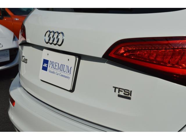 Q5 2.0TFSIクワトロ Sラインパッケージ 純19インチAW Pバックドア コーナーセンサー アイドリングストップ ETC 前後ドラレコ クルコン ルーフレール Bカメラ ダウンヒルアシスト パドルシフト 電格ミラー(35枚目)