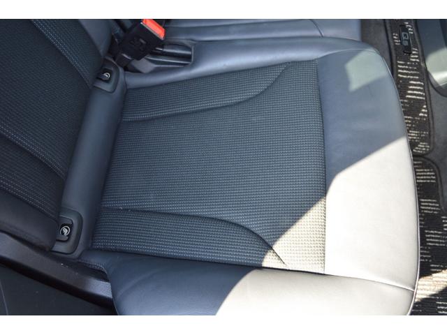 Q5 2.0TFSIクワトロ Sラインパッケージ 純19インチAW Pバックドア コーナーセンサー アイドリングストップ ETC 前後ドラレコ クルコン ルーフレール Bカメラ ダウンヒルアシスト パドルシフト 電格ミラー(47枚目)