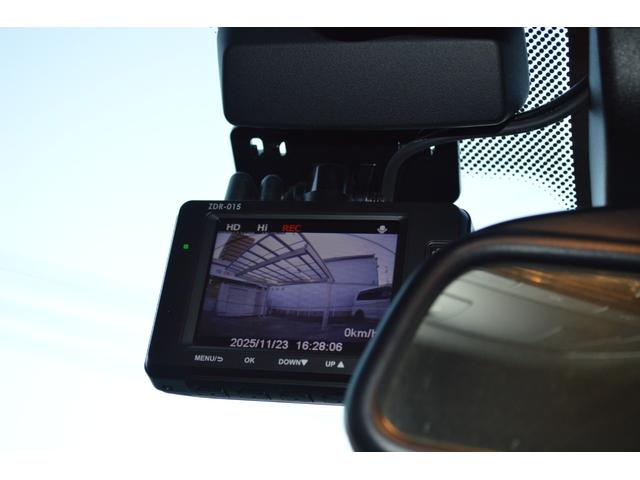 ５シリーズ ５２３ｉツーリング　Ｍスポーツ　ローダウン　ＷＯＲＫ２０インチＡＷ　ルーフレール　ＥＴＣ　前後ドラレコ　レーダークルコン　パドルシフト　クリアランスソナー　パワーバックドア　バックカメラ　レーンキープ　パワーシート　ＨＩＤヘッド（25枚目）