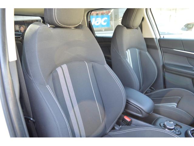 ＭＩＮＩ クーパーＳ　クロスオーバー　ペッパーパッケージ　インテリジェントセーフティ　レーダークルーズ　パワーバックドア　純正ナビ・フルセグＴＶ・リアビューカメラ　ＣＬＵＢＬＩＮＥＡ１９インチアルミ　アイドリングストップ　ＥＴＣ（43枚目）