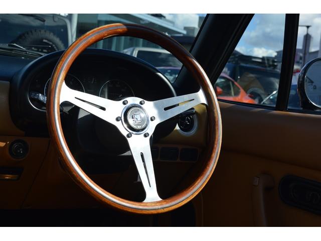 純正ナルディウッドステアリングです。