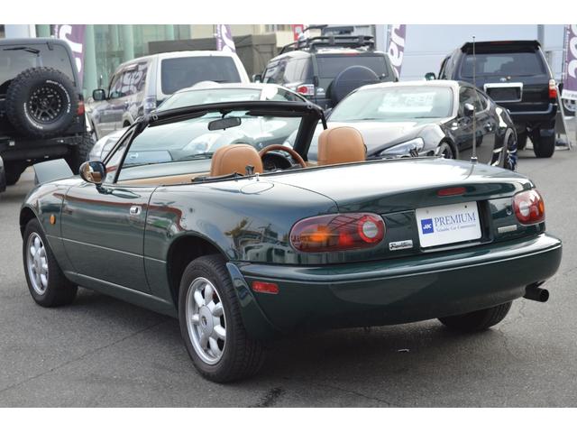 ユーノスロードスター Vスペシャル フルノーマル センソリーサウンドシステム タンカラーフルレザーシート タンカラーレザー内装 純正14インチAW 純正ナルディウッドステア CDデッキ(8枚目)