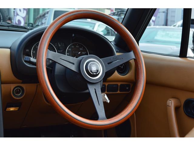 ユーノスロードスター Vスペシャル フルノーマル センソリーサウンドシステム タンカラーフルレザーシート タンカラーレザー内装 純正14インチAW 純正ナルディウッドステア CDデッキ(16枚目)