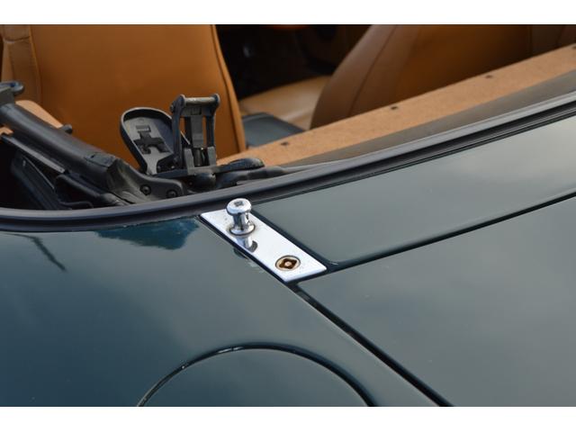 ユーノスロードスター Vスペシャル フルノーマル センソリーサウンドシステム タンカラーフルレザーシート タンカラーレザー内装 純正14インチAW 純正ナルディウッドステア CDデッキ(34枚目)