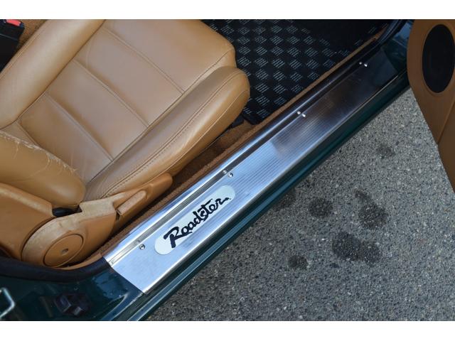 ユーノスロードスター Vスペシャル フルノーマル センソリーサウンドシステム タンカラーフルレザーシート タンカラーレザー内装 純正14インチAW 純正ナルディウッドステア CDデッキ(40枚目)