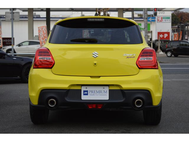 スイフトスポーツ ベースグレード　セーフティパッケージ　ワンオーナー　デュアルセンサーブレーキサポート　ナビ・フルセグＴＶ・バックカメラ　レーダークルーズ　純正１７インチアルミ　シートヒーター　ＥＴＣ　記録簿（3枚目）