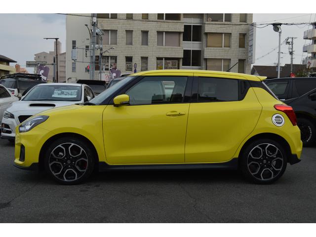 スイフトスポーツ ベースグレード　セーフティパッケージ　ワンオーナー　デュアルセンサーブレーキサポート　ナビ・フルセグＴＶ・バックカメラ　レーダークルーズ　純正１７インチアルミ　シートヒーター　ＥＴＣ　記録簿（6枚目）