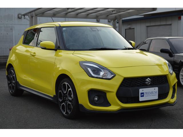 スイフトスポーツ ベースグレード　セーフティパッケージ　ワンオーナー　デュアルセンサーブレーキサポート　ナビ・フルセグＴＶ・バックカメラ　レーダークルーズ　純正１７インチアルミ　シートヒーター　ＥＴＣ　記録簿（7枚目）