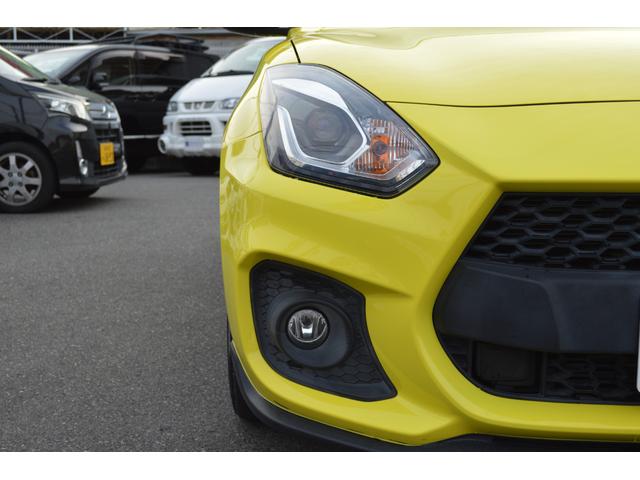 スイフトスポーツ ベースグレード　セーフティパッケージ　ワンオーナー　デュアルセンサーブレーキサポート　ナビ・フルセグＴＶ・バックカメラ　レーダークルーズ　純正１７インチアルミ　シートヒーター　ＥＴＣ　記録簿（11枚目）