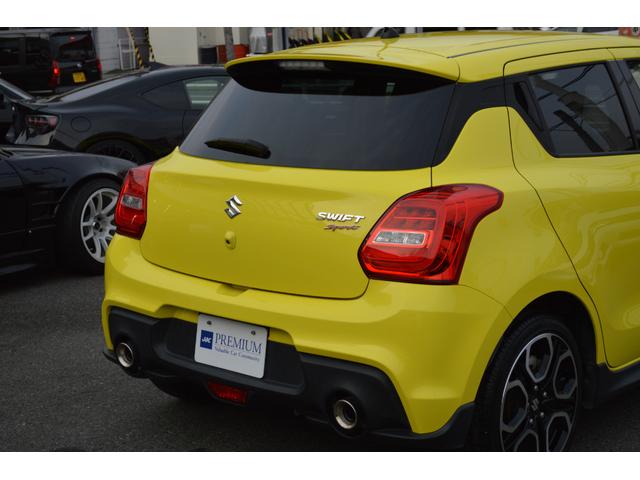 スイフトスポーツ ベースグレード　セーフティパッケージ　ワンオーナー　デュアルセンサーブレーキサポート　ナビ・フルセグＴＶ・バックカメラ　レーダークルーズ　純正１７インチアルミ　シートヒーター　ＥＴＣ　記録簿（33枚目）