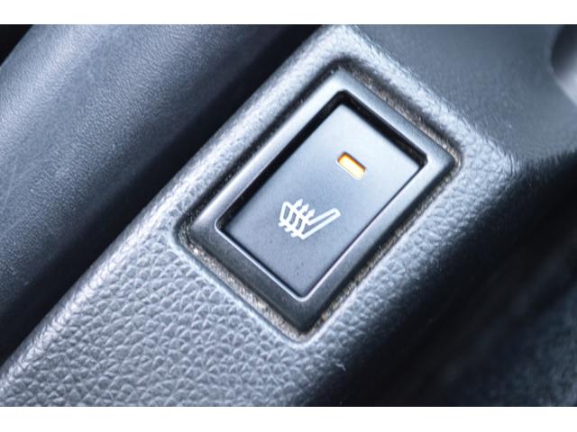 スイフトスポーツ ベースグレード　セーフティパッケージ　ワンオーナー　デュアルセンサーブレーキサポート　ナビ・フルセグＴＶ・バックカメラ　レーダークルーズ　純正１７インチアルミ　シートヒーター　ＥＴＣ　記録簿（48枚目）