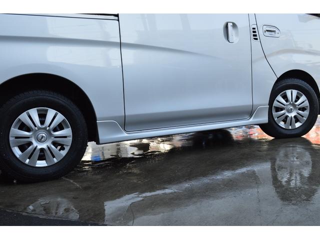 NV350キャラバンバン ロングプレミアムGXターボ 後期モデル ディーゼルターボ 4WD インテリジェントエマージェンシーブレーキ インテリジェントアラウンドビューモニター 純正エアロ LEDライト ドラレコ ETC スマートキー(11枚目)