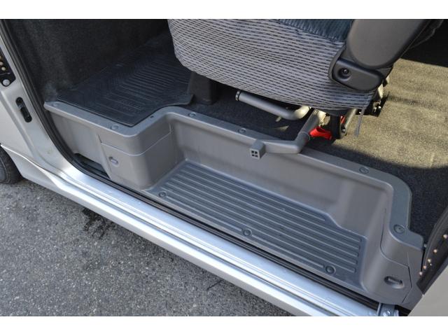 NV350キャラバンバン ロングプレミアムGXターボ 後期モデル ディーゼルターボ 4WD インテリジェントエマージェンシーブレーキ インテリジェントアラウンドビューモニター 純正エアロ LEDライト ドラレコ ETC スマートキー(42枚目)