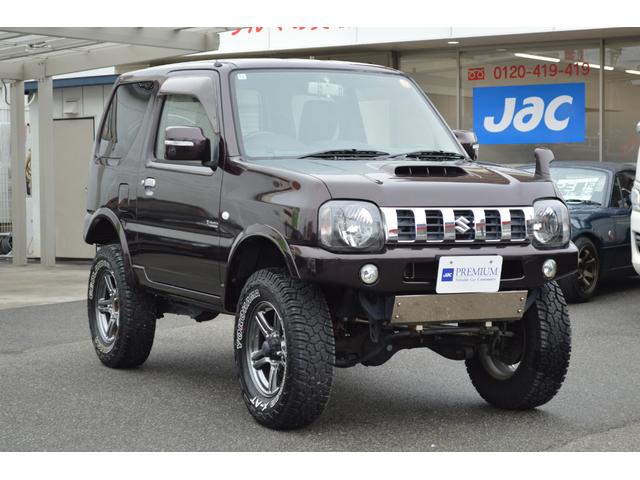 ジムニー クロスアドベンチャー　カスタムペイント　リフトアップ　１６インチアルミ＆ジオランダーＸ－ＡＴ　ＨＫＳマフラー　ショートバンパー　オーバーフェンダー　デジタルインナーミラー　外テールライト　フルレザーシート　シートヒーター（7枚目）