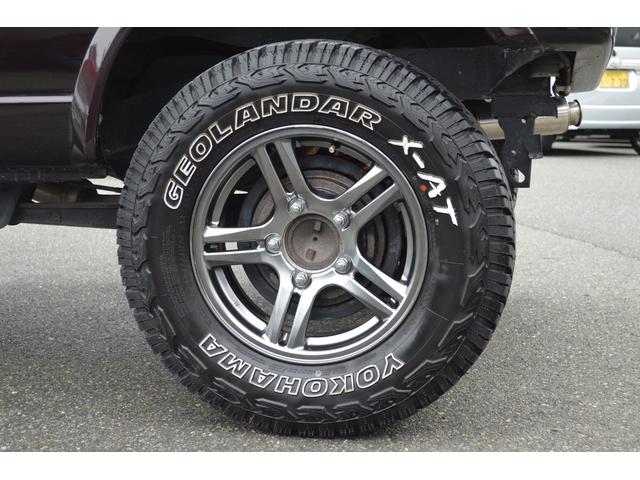 ジムニー クロスアドベンチャー　カスタムペイント　リフトアップ　１６インチアルミ＆ジオランダーＸ－ＡＴ　ＨＫＳマフラー　ショートバンパー　オーバーフェンダー　デジタルインナーミラー　外テールライト　フルレザーシート　シートヒーター（35枚目）