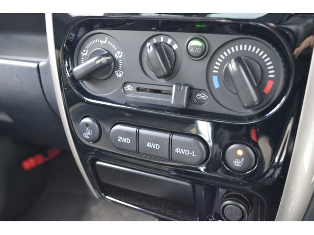 ジムニー 　リフトアップ　ＲＰＧショック　Ｂｒａｔ１６インチアルミ＆ジーランダーＭ／Ｔ　前後ショートバンパー　Ｌｉｎｋｓマフラー　Ｂｒａｔリアスポイラー　社外リアテール　クオーレモジュレシート　ＳＤナビＴＶ（46枚目）