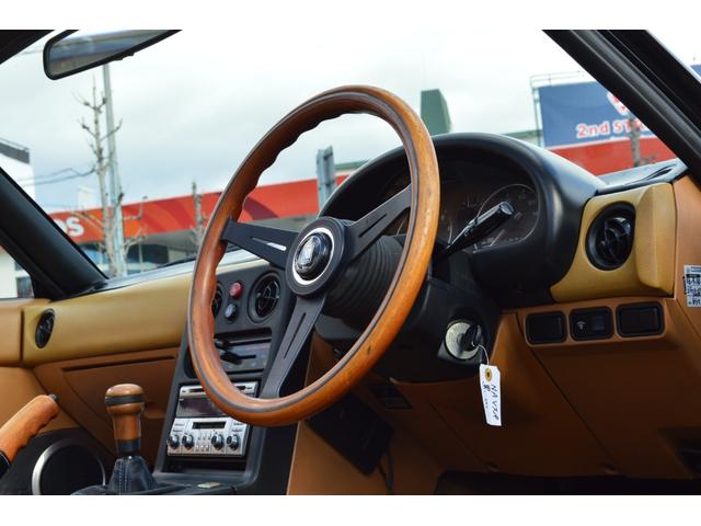 ユーノスロードスター Ｖスペシャル　５速ＭＴ　ＮＢ用エアコン装着　タイミングベルト交換済み　タンレザーシート　ワーク１６インチアルミ　ＫＹＢショックローダウン　クロス幌ガラススクリーン　ＥＴＣ（28枚目）