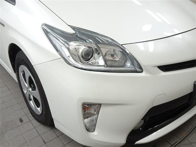 プリウス S アイドリングストップ搭載 Bモニタ- フルセグ地デジ インテリキー デュアルエアバック エアB イモビライザー DVD再生可能 ワンオーナー車 ナビTV AUTOエアコン 横スベリ防止 アルミホイール(10枚目)