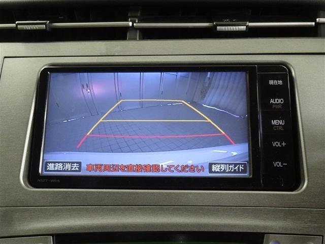 プリウス S アイドリングストップ搭載 Bモニタ- フルセグ地デジ インテリキー デュアルエアバック エアB イモビライザー DVD再生可能 ワンオーナー車 ナビTV AUTOエアコン 横スベリ防止 アルミホイール(28枚目)