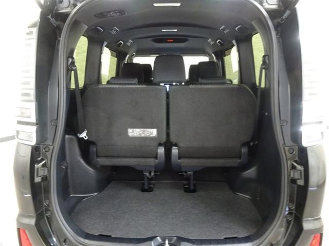 ヴォクシー ZS 煌II スマートキー・プッシュスタート バックガイドモニター セキュリティアラーム 両側パワスラドア 1オーナー ETC車載器 地デジテレビ VSC LEDライト 助手席エアバック キーレスエントリー AC(17枚目)