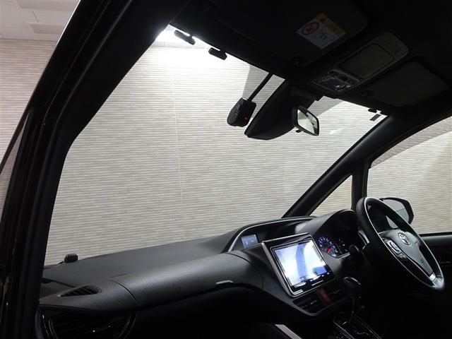 ヴォクシー ZS 煌II スマートキー・プッシュスタート バックガイドモニター セキュリティアラーム 両側パワスラドア 1オーナー ETC車載器 地デジテレビ VSC LEDライト 助手席エアバック キーレスエントリー AC(22枚目)