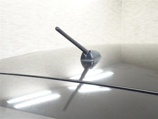 ヴィッツ ＲＳ　インテリキー　ＡＢＳ付　イモビ　横滑り防止　リモコンキー　ＥＴＣ付き　整備記録簿　Ｗエアバッグ　エアバック　メモリナビ　ＡＷ　ＤＶＤ再生　ワンセグＴＶ　ナビ＆ＴＶ　パワーステアリング　パワーウインドウ（7枚目）