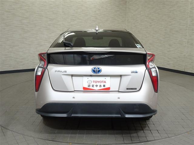 プリウス Ａツーリングセレクション　スマキー　イモビライザー　バックモニター　１オーナ　クルコン　ＬＥＤヘッドライト　ＤＶＤ視聴可　ＥＴＣ　ナビＴＶ　メモリーナビゲーション　横滑り防止機能　キーフリ　アルミ　ＡＡＣ　ＡＢＳ　パワステ（6枚目）