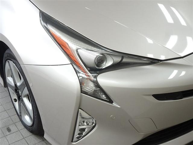 プリウス Ａツーリングセレクション　スマキー　イモビライザー　バックモニター　１オーナ　クルコン　ＬＥＤヘッドライト　ＤＶＤ視聴可　ＥＴＣ　ナビＴＶ　メモリーナビゲーション　横滑り防止機能　キーフリ　アルミ　ＡＡＣ　ＡＢＳ　パワステ（11枚目）