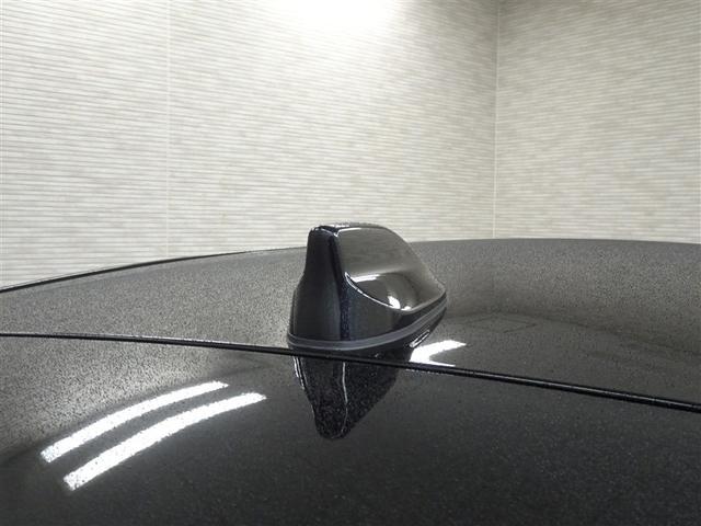 ライズ Ｚ　衝突回避システム　スマートキ－　リヤカメラ　１オナ　アルミホイール　エコアイドル　ＬＥＤライト　オートエアコン　横滑り防止機能　ＴＶ　キーフリー　パワーウインドウ　エアバッグ　カーテンエアバック（7枚目）