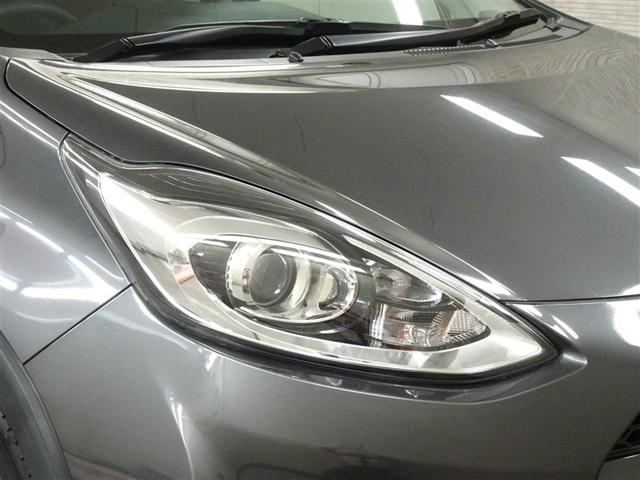 アクア クロスオーバー　ＥＣＯモード　Ｂカメラ　地デジ　イモビライザー　ナビＴＶ　エアコン　１オ－ナ－　ＬＥＤ　ＥＳＣ　記録簿　アルミホイール　キーフリー　ＤＶＤ再生可　ＥＴＣ　パワーステアリング　パワーウィンドウ　ＡＢＳ（11枚目）