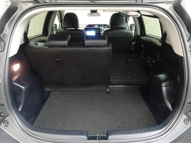 アクア クロスオーバー　ＥＣＯモード　Ｂカメラ　地デジ　イモビライザー　ナビＴＶ　エアコン　１オ－ナ－　ＬＥＤ　ＥＳＣ　記録簿　アルミホイール　キーフリー　ＤＶＤ再生可　ＥＴＣ　パワーステアリング　パワーウィンドウ　ＡＢＳ（19枚目）