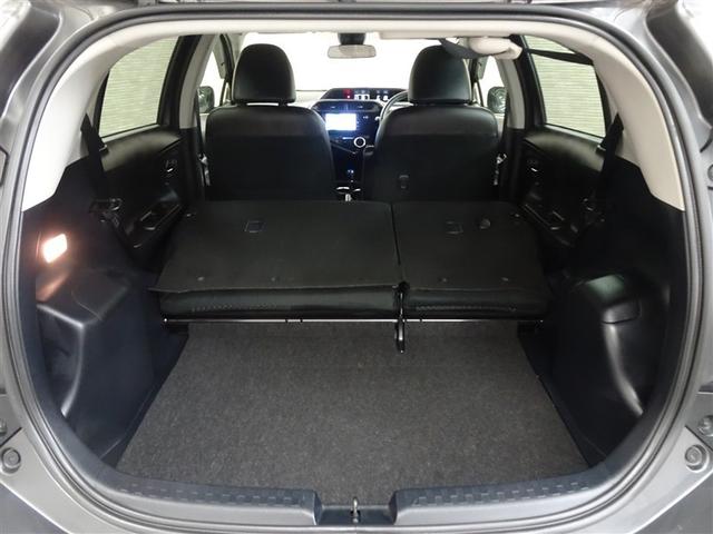 アクア クロスオーバー　ＥＣＯモード　Ｂカメラ　地デジ　イモビライザー　ナビＴＶ　エアコン　１オ－ナ－　ＬＥＤ　ＥＳＣ　記録簿　アルミホイール　キーフリー　ＤＶＤ再生可　ＥＴＣ　パワーステアリング　パワーウィンドウ　ＡＢＳ（20枚目）