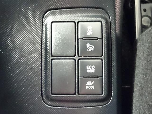 アクア クロスオーバー　ＥＣＯモード　Ｂカメラ　地デジ　イモビライザー　ナビＴＶ　エアコン　１オ－ナ－　ＬＥＤ　ＥＳＣ　記録簿　アルミホイール　キーフリー　ＤＶＤ再生可　ＥＴＣ　パワーステアリング　パワーウィンドウ　ＡＢＳ（33枚目）