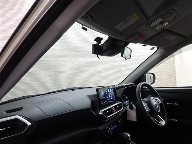 ライズ Ｚ　衝突回避システム　スマートキ－　リヤカメラ　１オナ　アルミホイール　エコアイドル　ＬＥＤライト　オートエアコン　横滑り防止機能　ＴＶ　キーフリー　パワーウインドウ　エアバッグ　カーテンエアバック（24枚目）