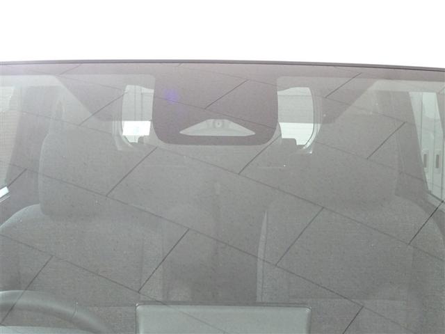 シエンタ Ｚ　１オナ　Ｗ電動ドア　イモビ　クルーズＣ　ＬＥＤヘッドランプ　ＥＴＣ　Ｓキー　横滑り防止機能　メモリーナビ　パワーウィンドウ　エアバック　ＡＢＳ　カーテンエアバック　ウォークスルー　オートエアコン（8枚目）