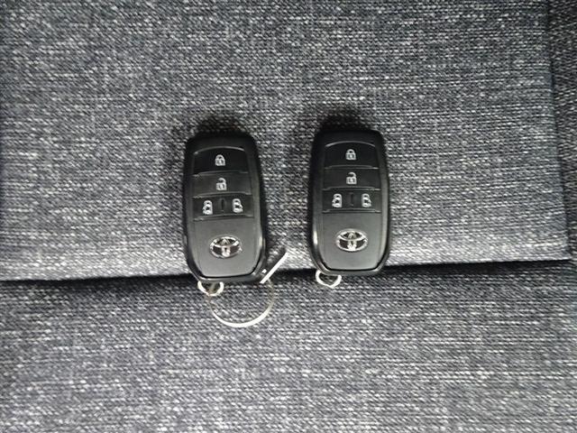 シエンタ Ｚ　１オナ　Ｗ電動ドア　イモビ　クルーズＣ　ＬＥＤヘッドランプ　ＥＴＣ　Ｓキー　横滑り防止機能　メモリーナビ　パワーウィンドウ　エアバック　ＡＢＳ　カーテンエアバック　ウォークスルー　オートエアコン（26枚目）