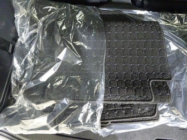 シエンタ Ｚ　１オナ　Ｗ電動ドア　イモビ　クルーズＣ　ＬＥＤヘッドランプ　ＥＴＣ　Ｓキー　横滑り防止機能　メモリーナビ　パワーウィンドウ　エアバック　ＡＢＳ　カーテンエアバック　ウォークスルー　オートエアコン（40枚目）