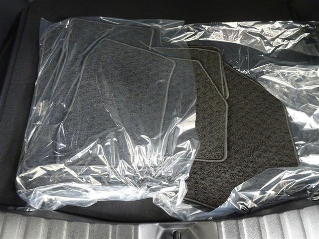 カローラクロス ハイブリッド　Ｚ　衝突軽減Ｂ　スマキ－　ワンオーナ　半レザー　Ｂモニター　アクティブクルーズコントロール　メモリナビ　アイドリングストップ　イモビ　ＬＥＤ　ＡＣ　運転席Ｐシート　キーレス　パワステ　アルミ　エアバッグ（40枚目）