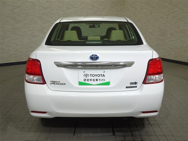 カローラアクシオ ハイブリッド　１オーナー　ワンセグテレビ　エアコン　ワイヤレスキー　デュアルエアバッグ　サイドエアバッグ　ナビＴＶ　パワーステアリング　運転席エアバッグ　　メモリナビ　ＡＢＳ　ＰＷ　ＥＴＣ　ＥＣＯモード　ＥＳＣ（7枚目）