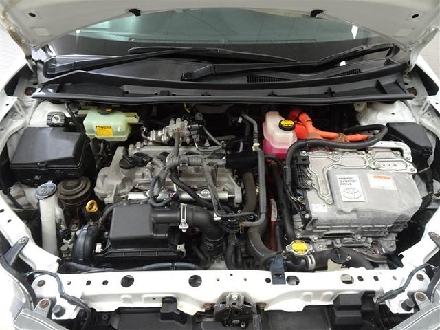 カローラアクシオ ハイブリッド　１オーナー　ワンセグテレビ　エアコン　ワイヤレスキー　デュアルエアバッグ　サイドエアバッグ　ナビＴＶ　パワーステアリング　運転席エアバッグ　　メモリナビ　ＡＢＳ　ＰＷ　ＥＴＣ　ＥＣＯモード　ＥＳＣ（9枚目）