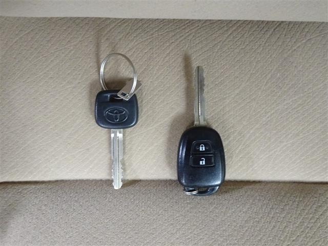 カローラアクシオ ハイブリッド　１オーナー　ワンセグテレビ　エアコン　ワイヤレスキー　デュアルエアバッグ　サイドエアバッグ　ナビＴＶ　パワーステアリング　運転席エアバッグ　　メモリナビ　ＡＢＳ　ＰＷ　ＥＴＣ　ＥＣＯモード　ＥＳＣ（25枚目）