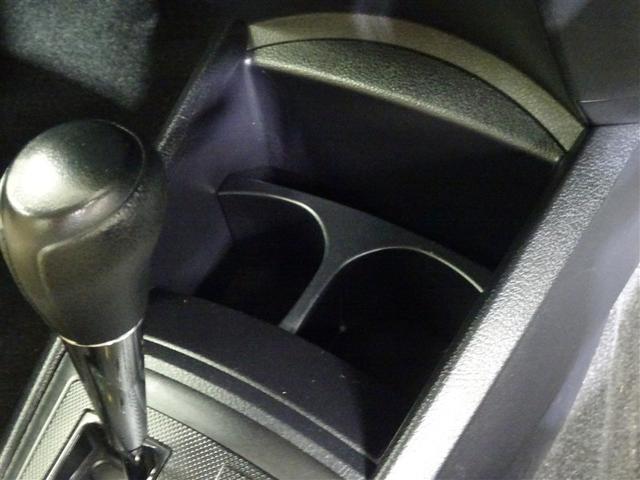 カローラアクシオ ハイブリッド　１オーナー　ワンセグテレビ　エアコン　ワイヤレスキー　デュアルエアバッグ　サイドエアバッグ　ナビＴＶ　パワーステアリング　運転席エアバッグ　　メモリナビ　ＡＢＳ　ＰＷ　ＥＴＣ　ＥＣＯモード　ＥＳＣ（34枚目）